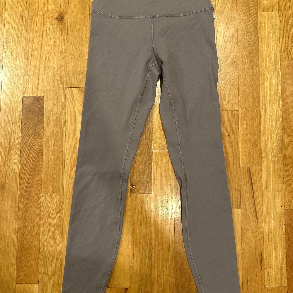 NWT Lululemon lunar rock wunder under leggings size 6